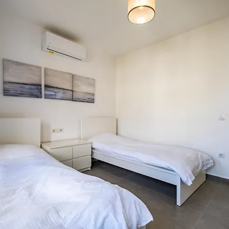 Feel The Comfort At Апартаменты *